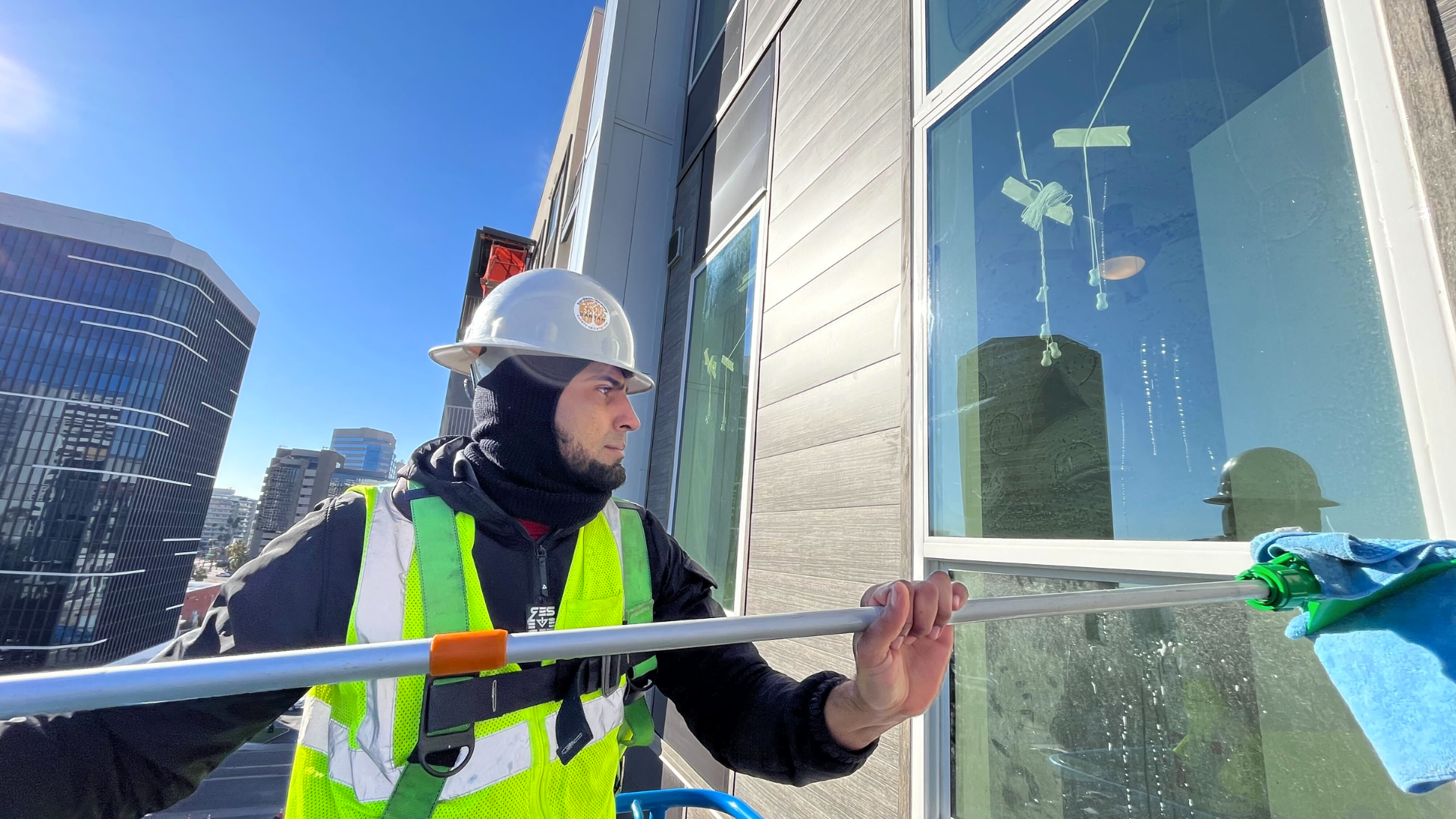 3-Cleaning-Buildings-Window-Arizona